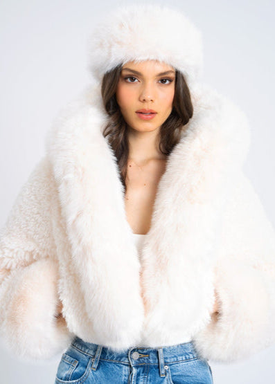 Velour™ | Cropped Fur Coat