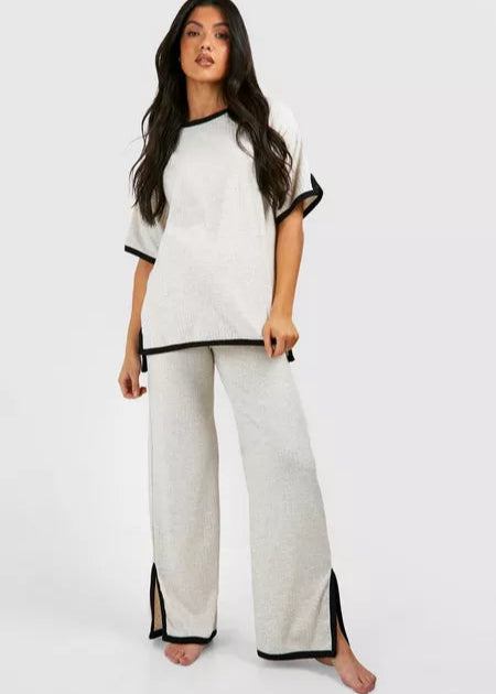 Velour™ | Comfy Black & White Sweater Set