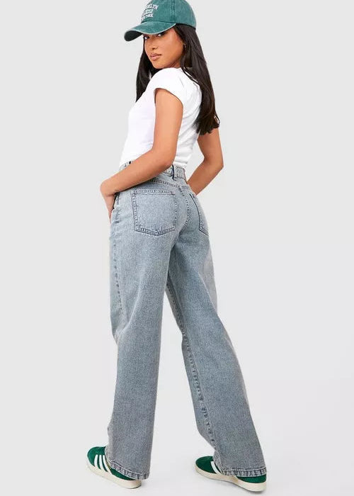 Velour™ | Basics Boyfriend Jean