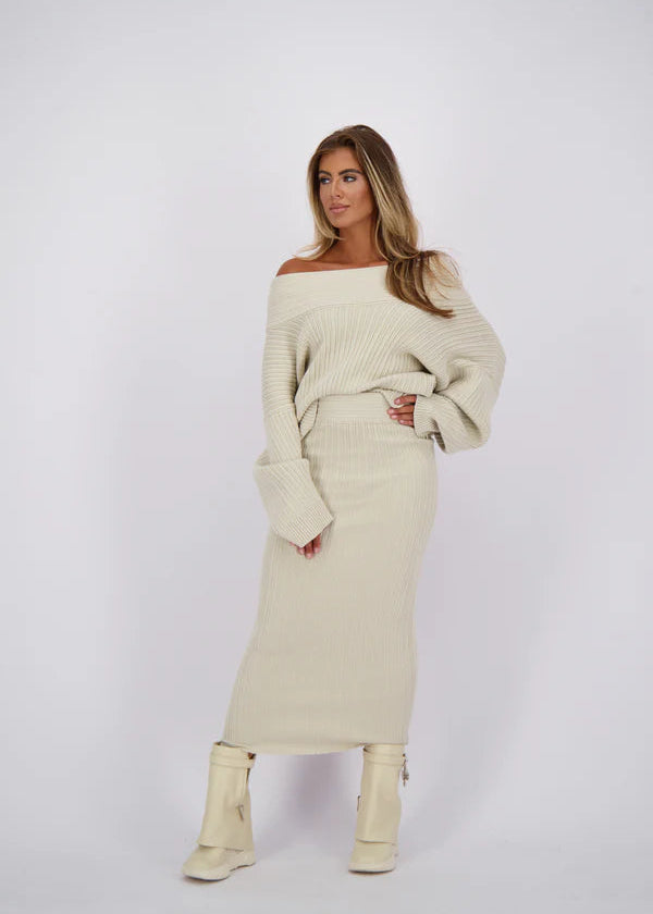 Velour™ | Beige knitted set