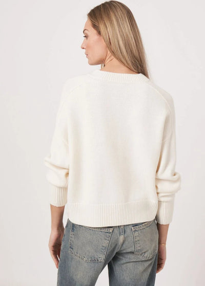 Velour™ | White Sweater